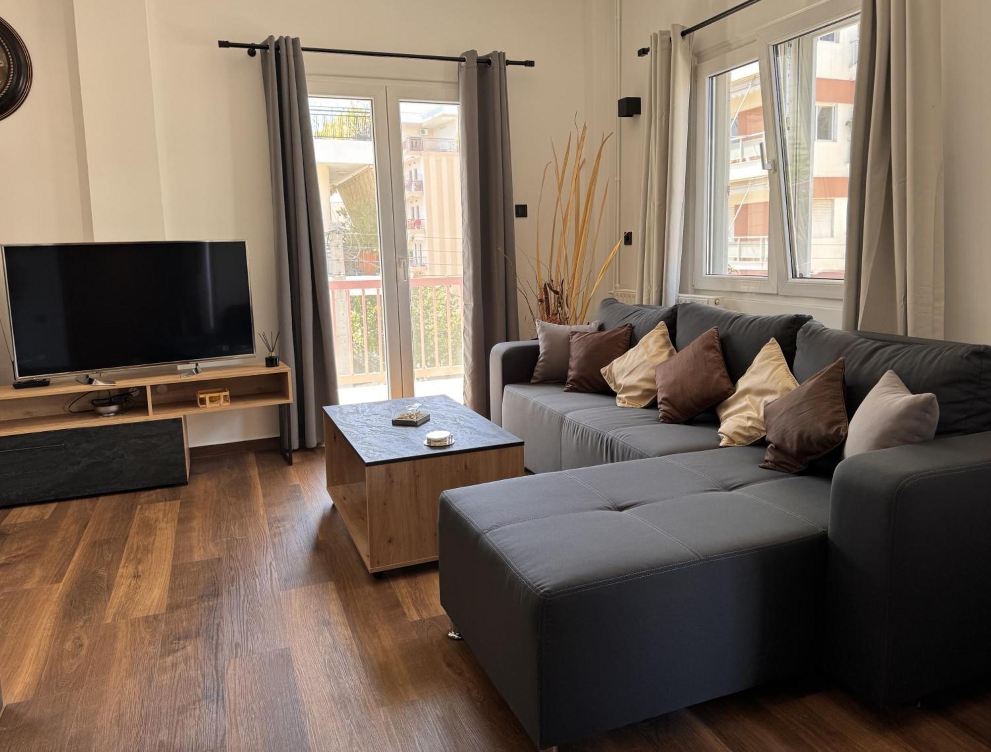 פאטרה Navaro Apartments מראה חיצוני תמונה