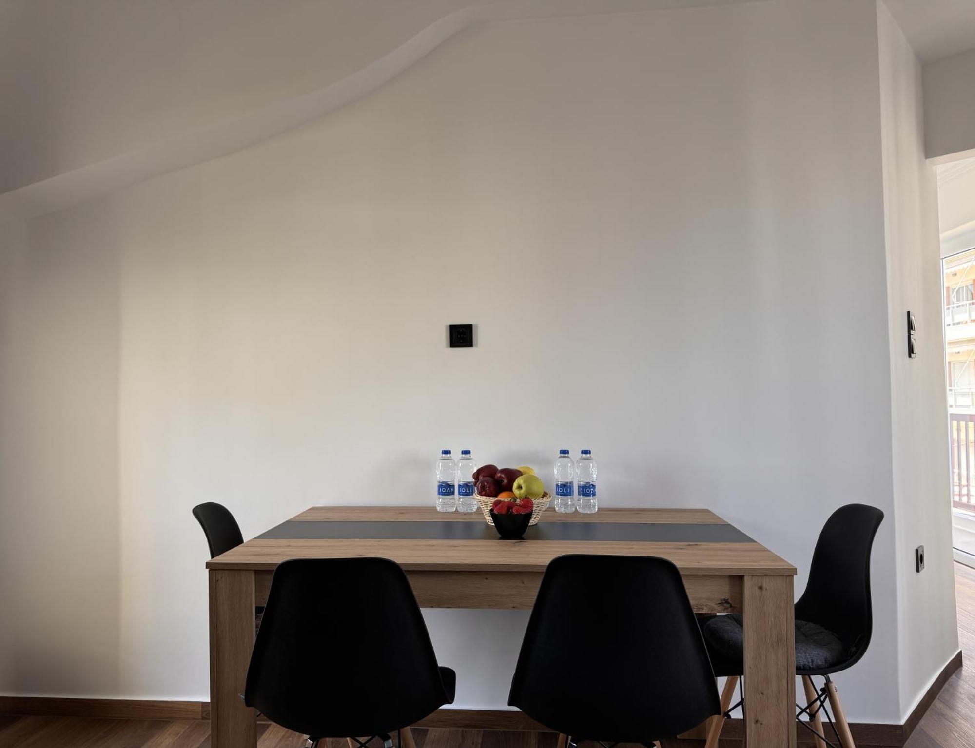 פאטרה Navaro Apartments מראה חיצוני תמונה